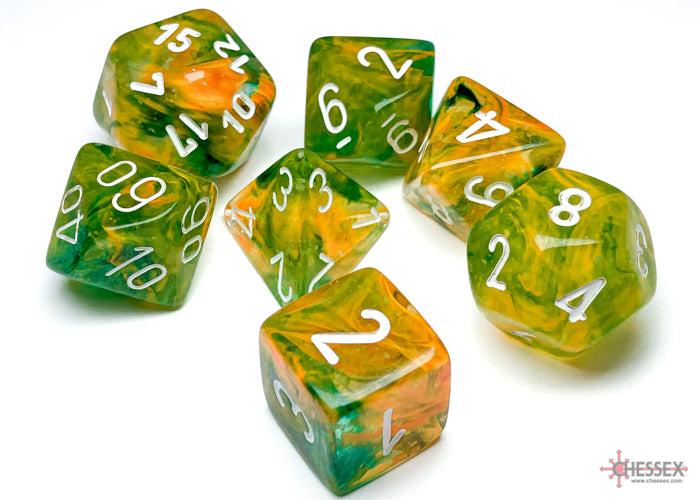 Chessex Nebula Spring/White 7-Die Set